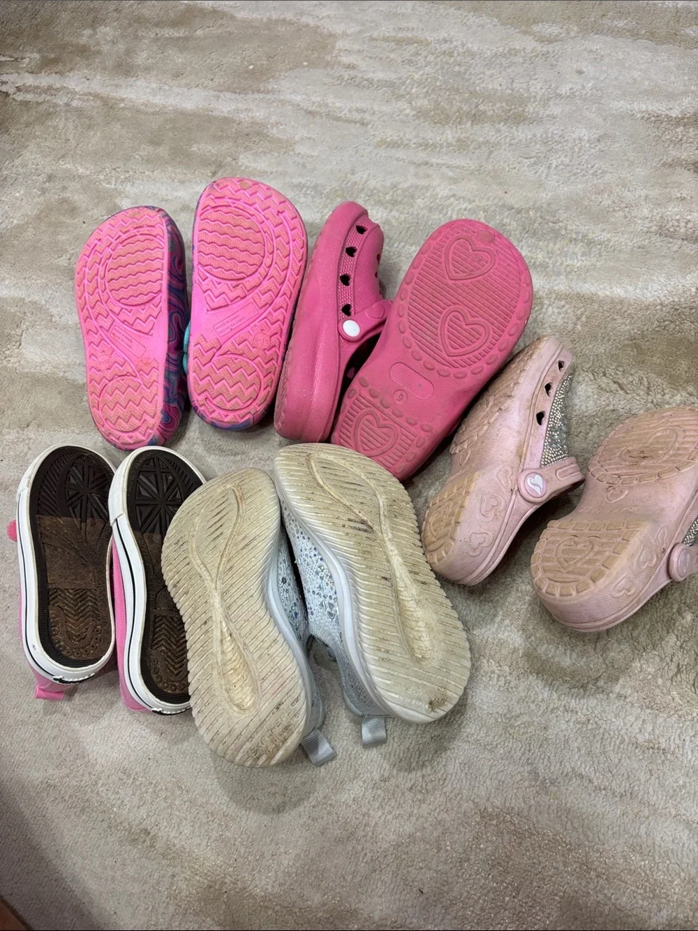 Entire lot of girls summer shoes!! Size 10-11!!